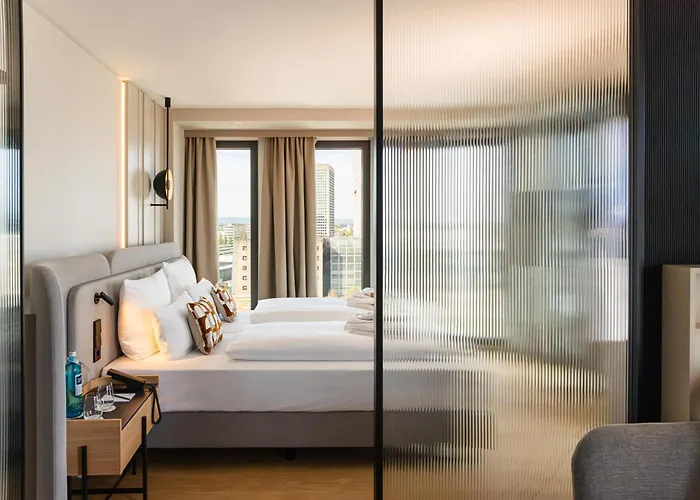 Otel Atlantic Frankfurt 4*